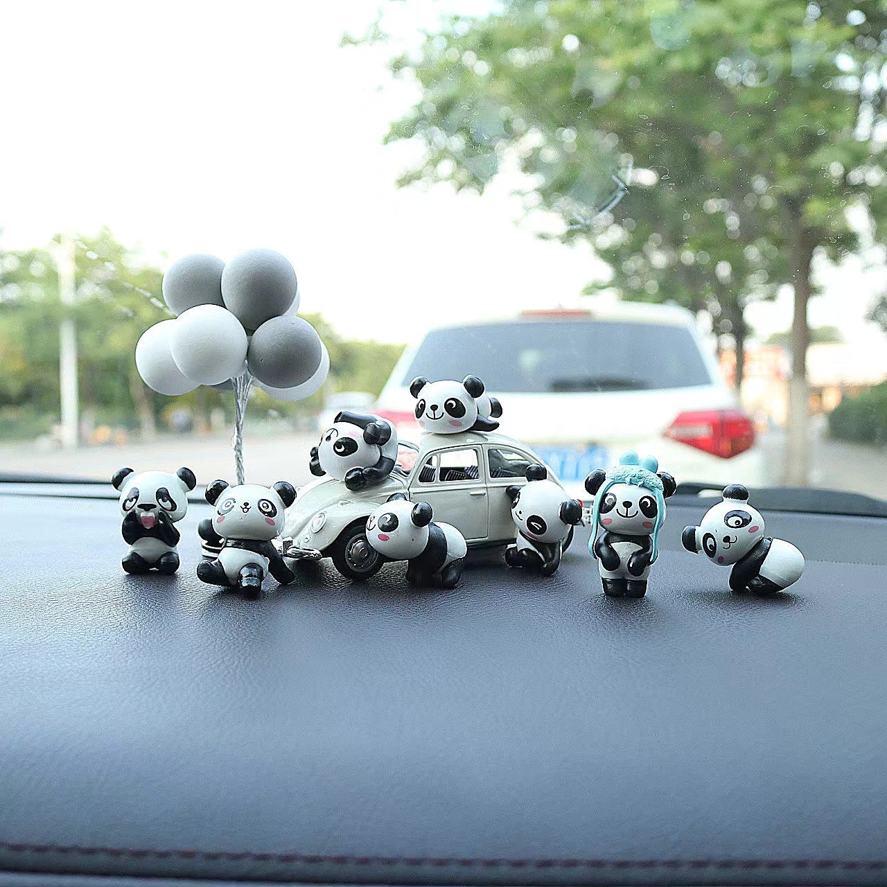 車内飾り物|スタンド・パンダ・車載用・車内装飾・かわいい・装飾品・小物・アクセサリー・オリジナル・8個セット