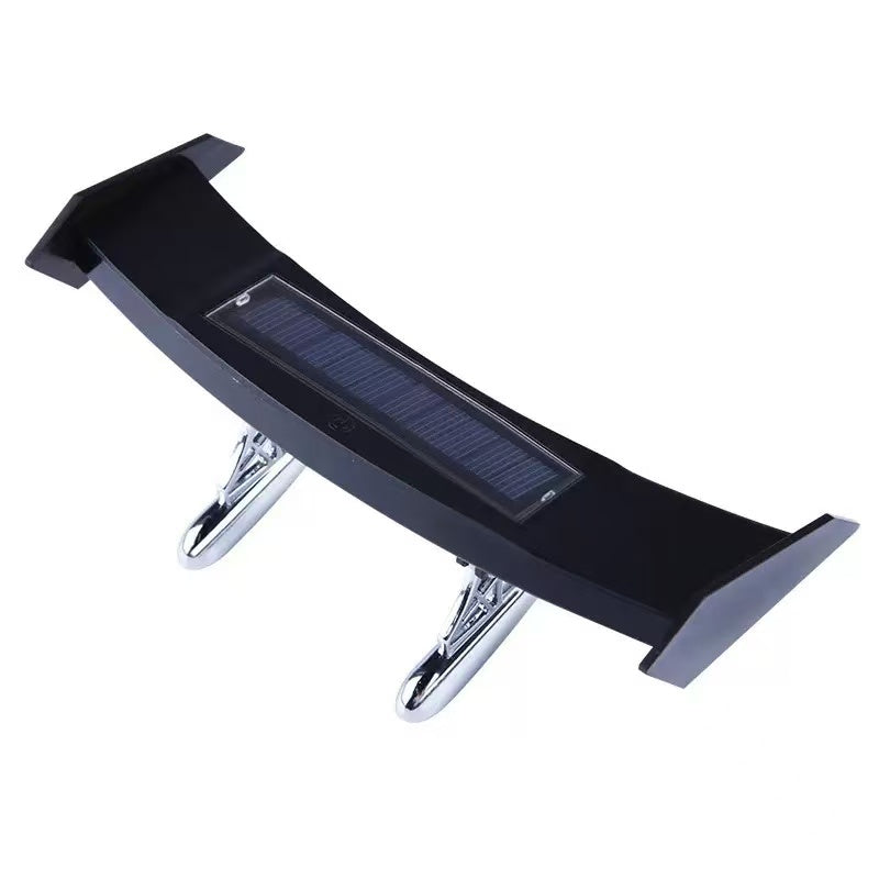 新モデル 自動車エクステンション デコレーション用汎用小型エクステンション ランプ付き 防水・ソーラー充電式 追突防止ランプ