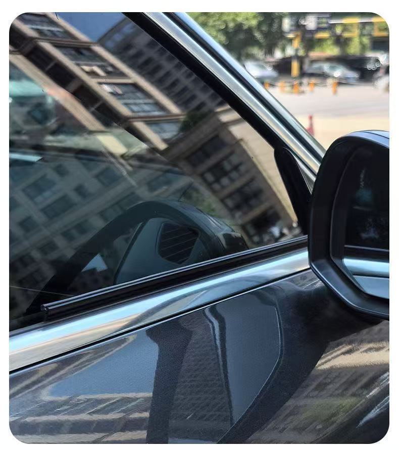 カー用品　自動車用雨あらい　サイドウィンドウ雨あらい　4個入